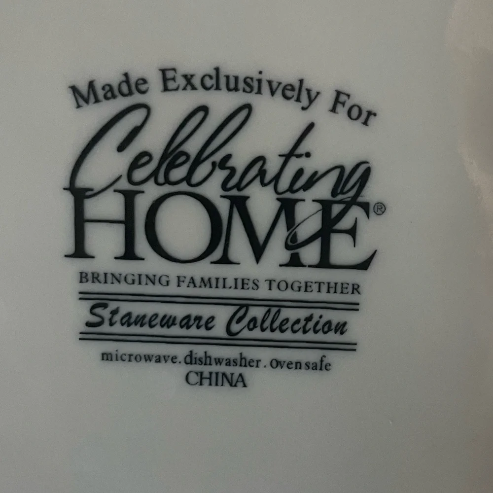 Celebrating Home Interior Sonoma Villa Stoneware Bean Pot Grapes Apples‎ Pears